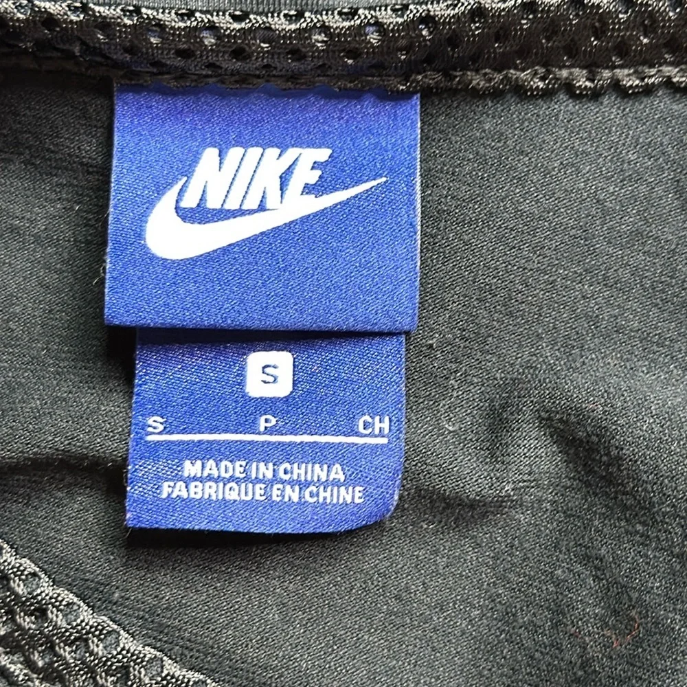 Nike Swoosh Mesh Black Tank Top Size Small